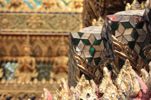 bangkok-emerald-buddha-detail
